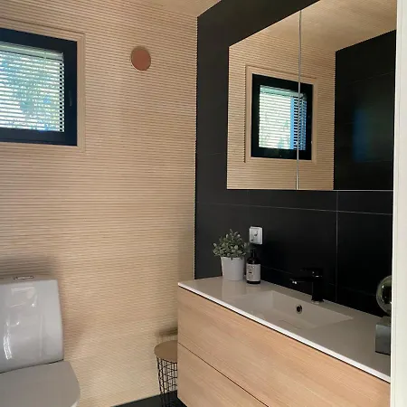 Vakantiehuis Unikko, Poreallas & Sauna *